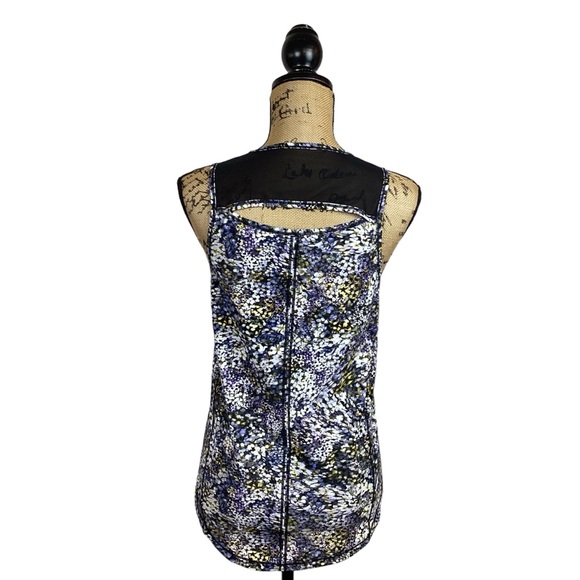 Lululemon Floral Tank Top Large - Picture 2 of 7